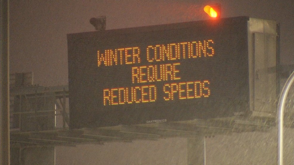 La nieve llegará temprano en la noche y cambiará a lluvia más tarde