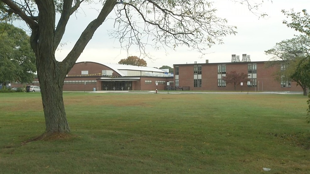 Amenaza de bomba obliga a la cerrar temprano el Veterans Middle School