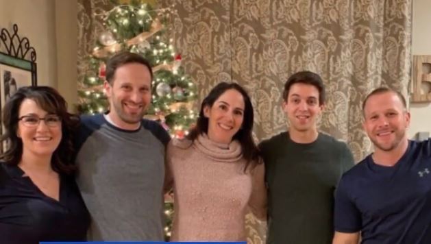 Creció como hija única y luego descubrió que tenía 30 hermanos