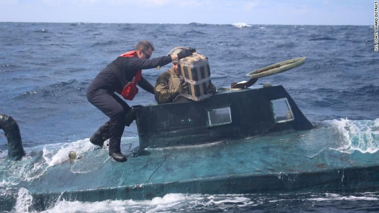 EE.UU. captura submarino con US$ 165 millones en cocaína