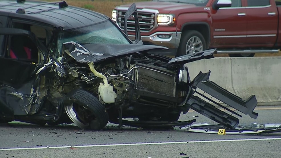 Grave accidente de North Kingstown deja tres personas hospitalizadas