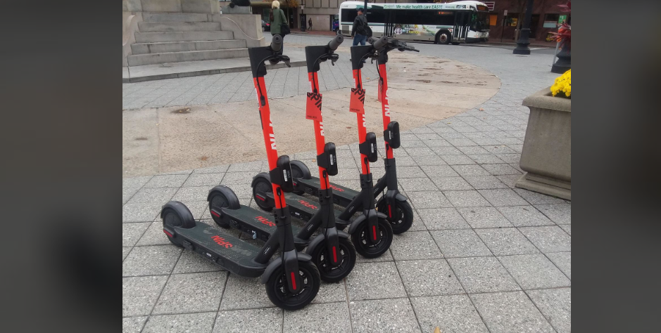 Scooters eléctricos vuelven a las calles de Providence