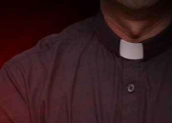 Suspenden a sacerdote de Fall River después de acusación de abuso sexual