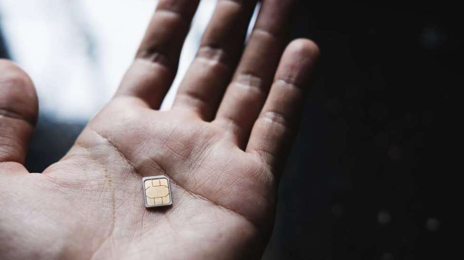 Adolescente estafó millones de dólares en criptomonedas con smartphones