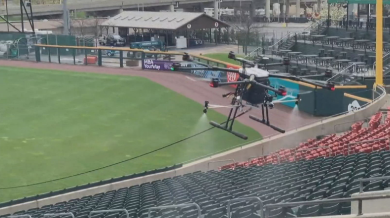Sistema de drones desarrollado para matar coronavirus en estadios y arenas