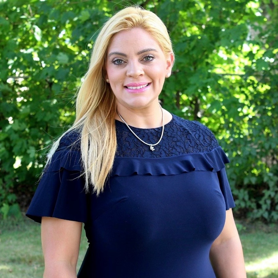 Alcalde de Central Falls James Diossa endosa a Maria Rivera como la próxima Alcaldesa