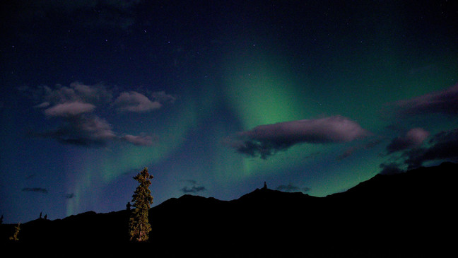 La aurora boreal se podría ver en el sur de New England jueves por la noche