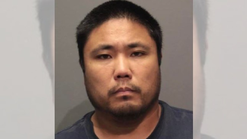 Hombre de Massachusetts acusado de inutilizar el coche de una mujer