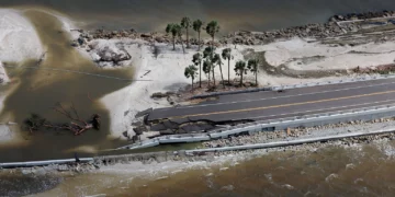 Al menos 2 personas murieron en la isla de Sanibel