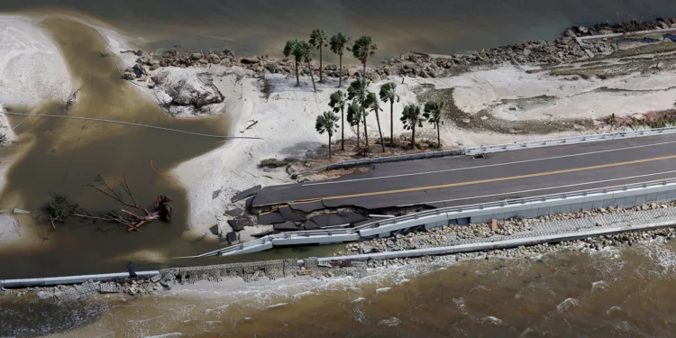 Al menos 2 personas murieron en la isla de Sanibel