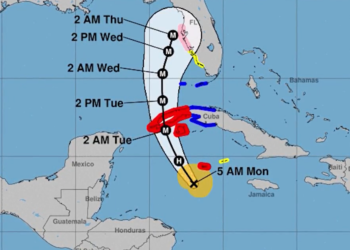 El huracán Ian se acerca a Cuba en camino a golpear Florida como Cat 4