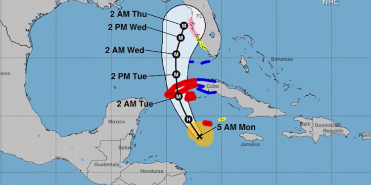 El huracán Ian se acerca a Cuba en camino a golpear Florida como Cat 4