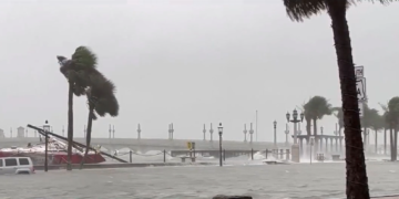 El huracán Ian se dirige a las Carolinas tras azotar Florida