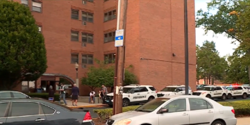 Un hombre es apuñalado varias veces en un apartamento de Providence