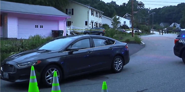 No hay sospecha de juego sucio en las muertes de la casa de ex alcalde de Woonsocket
