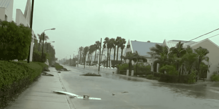 La comunidad puertorriqueña de RI planea un viaje para entregar ayuda