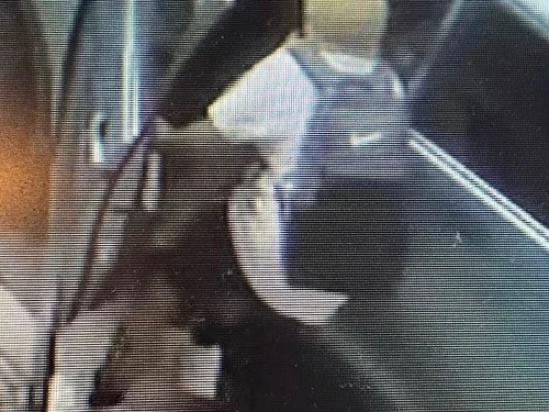 La policía: Robo de coche en Providence con 2 niños dentro