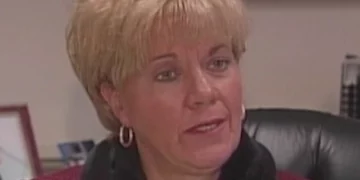 El cuerpo encontrado en la casa de Woonsocket es identificado como un ex alcalde