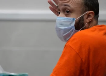 Condenan un hombre por matar a 6 personas con un todoterreno en un desfile navideño