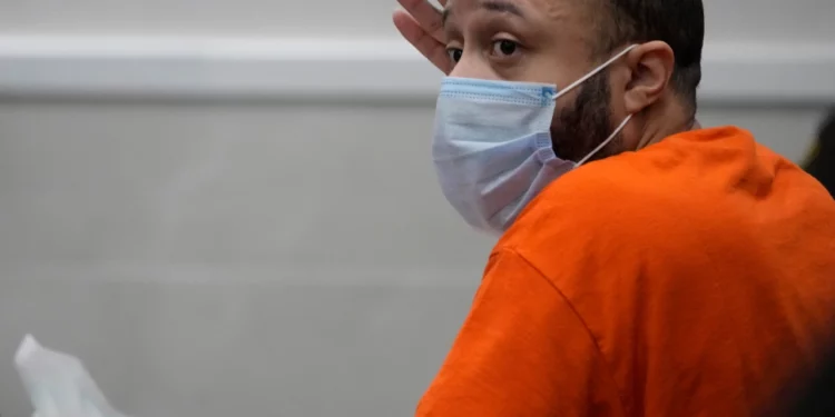 Condenan un hombre por matar a 6 personas con un todoterreno en un desfile navideño