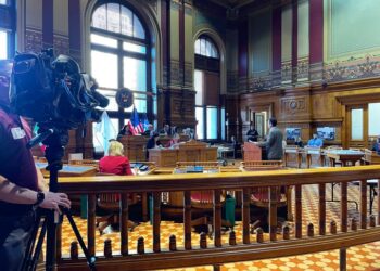 La propuesta prohibiría la convivencia de más de 3 universitarios en Providence