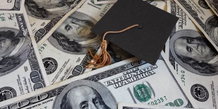 Se abre el sitio de solicitudes para la cancelación de la deuda estudiantil de Biden