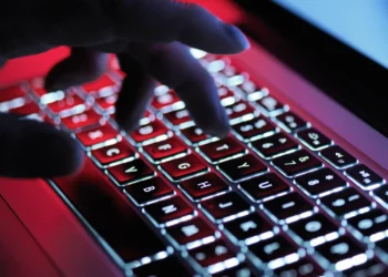 FBI: Aumentan las estafas de asistencia técnica