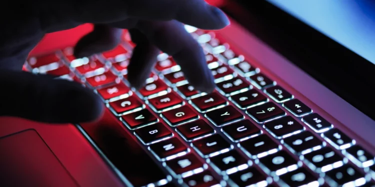 FBI: Aumentan las estafas de asistencia técnica