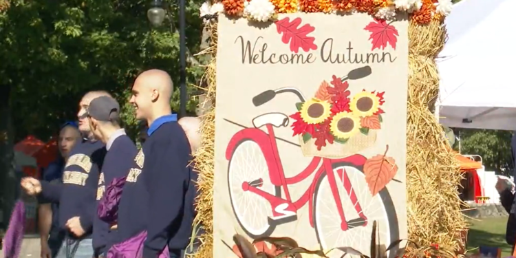 El Autumnfest vuelve a Woonsocket para el Día de la Raza