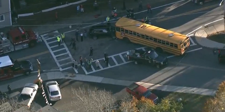 No hay estudiantes heridos en el accidente del autobús escolar de Blackstone