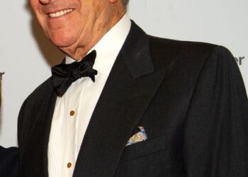 Esposo de Nancy Pelosi fue operado con éxito tras ser atacado en su casa