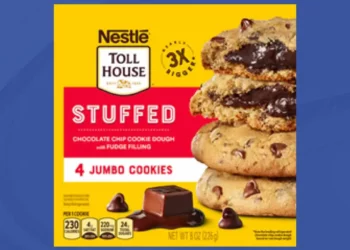 Retirada de la masa de galletas de chocolate de Nestlé Toll House