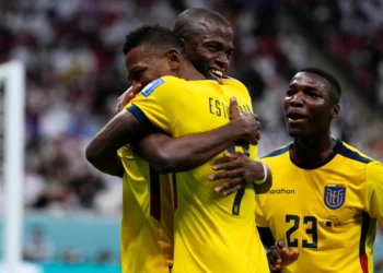 Ecuador ganó tranquilamente 2 – 0 a Qatar en el partido inaugural del Mundial 2022