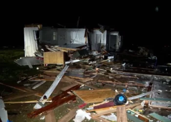 Al menos un muerto y varias personas desaparecidas en Oklahoma