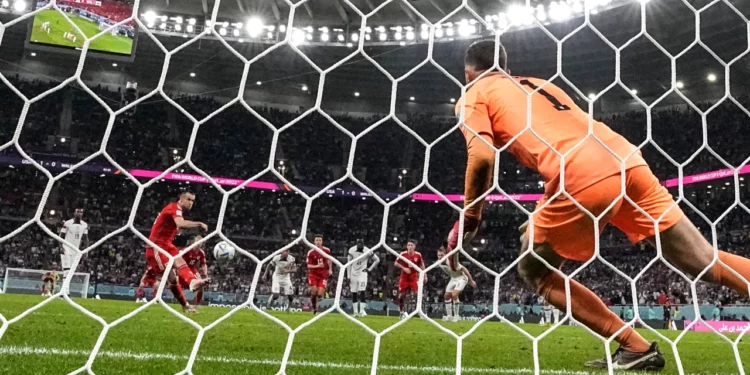 Bale salva el empate de Gales contra Estados Unidos en el Mundial (1-1)