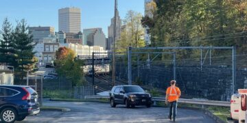 Una mujer muere atropellada por un tren en Providence