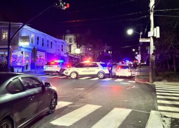 Hombre atropellado, herido de gravedad en Providence