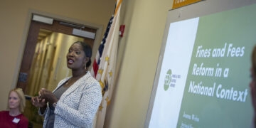 La Fundación de Rhode Island ofrece $2 millones en subvenciones para abordar el racismo