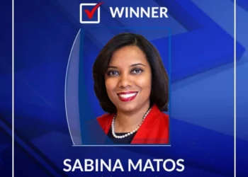 Matos gana su primer mandato completo como vicegobernador de RI