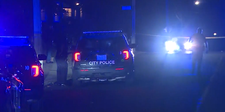 Agente gravemente herido en el atropello de Fall River