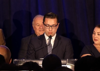 James Diossa elegido como próximo tesorero de RI