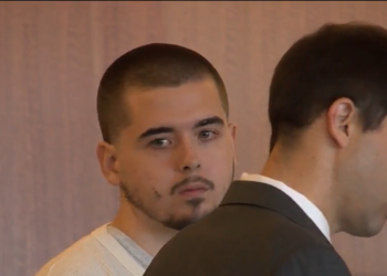 2 sospechosos de asesinato en Seekonk detenidos sin fianza