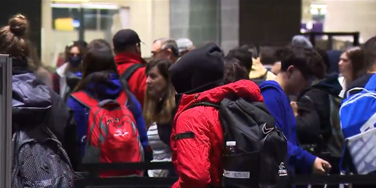 Los viajes de vacaciones terminan en Rhode Island