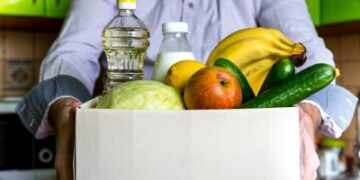 Informe: 1 de cada 3 hogares de RI no puede permitirse una alimentación adecuada