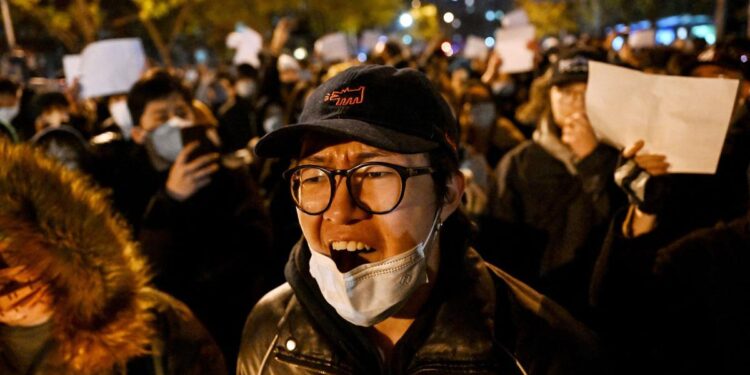 Inusuales protestas se extienden por toda China, ¿qué está pasando?