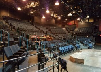 Trinity Rep suspende las representaciones de «Cuento de Navidad» por el brote de COVID