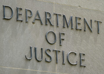 Casi 5 años de cárcel para un hombre por atracar bancos en NH y MA