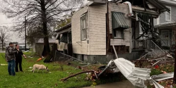Los tornados dejan una estela de destrucción en Louisiana y el sureste de Estados Unidos