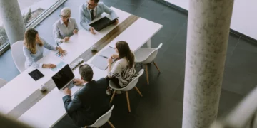 33 empresas probaron una semana laboral de 4 días; ninguna tiene previsto volver a hacerlo