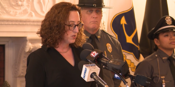 Directora del Departamento Correccional de RI dimite